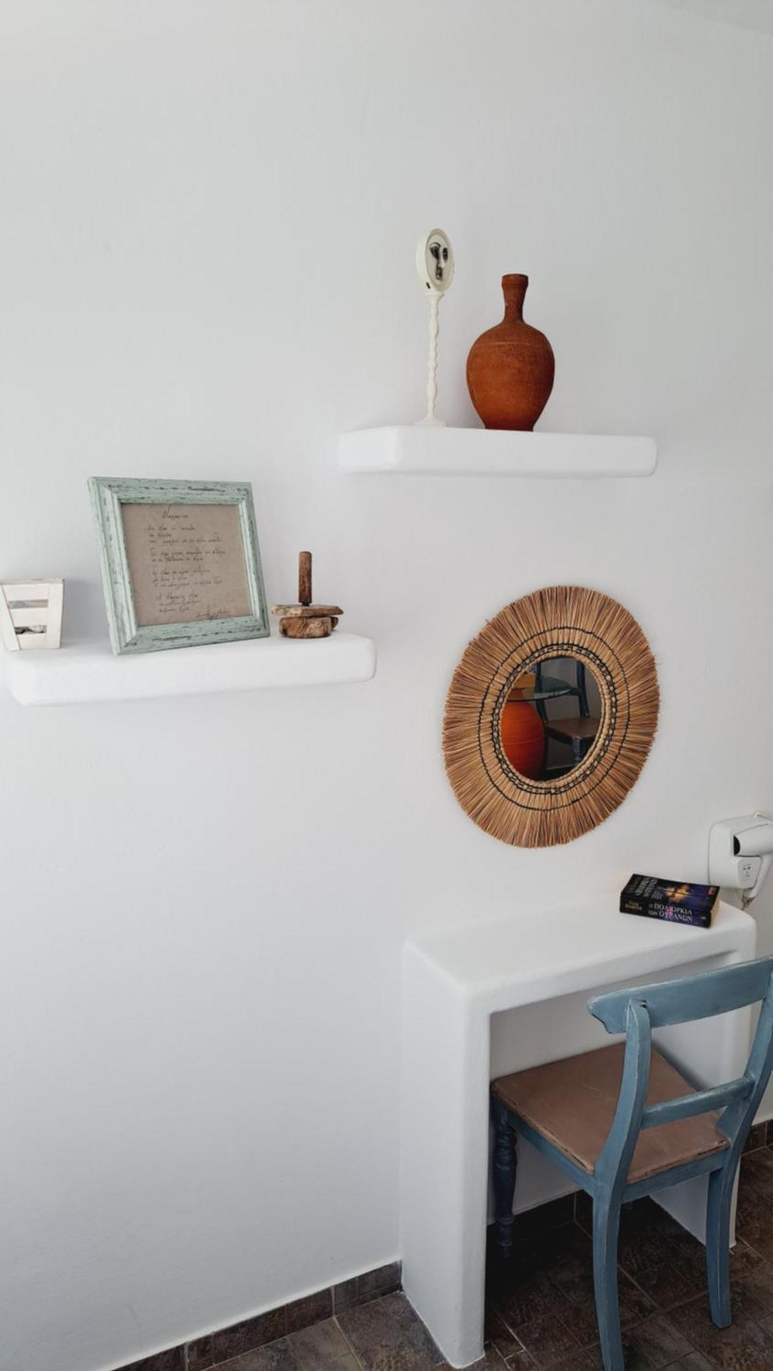 Margarita'S Rooms Folegandros Town Exterior photo